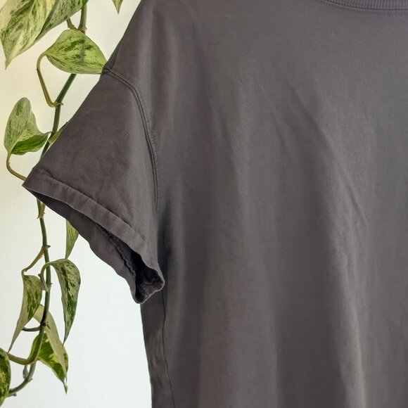 Old Navy Grey T-Shirt Dress - Picture 4 of 6